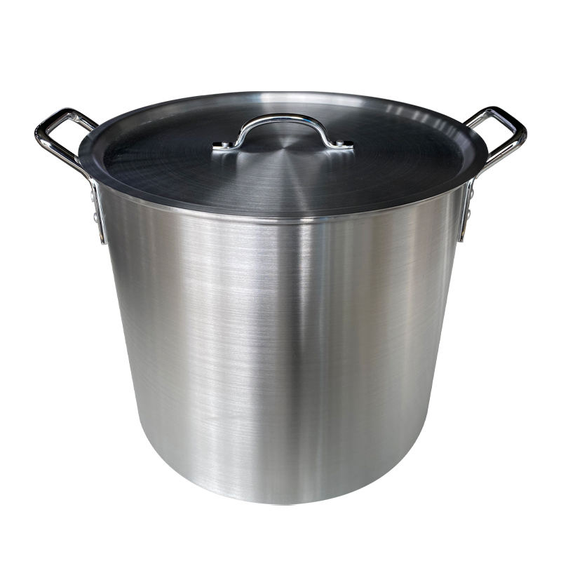 large soup pot